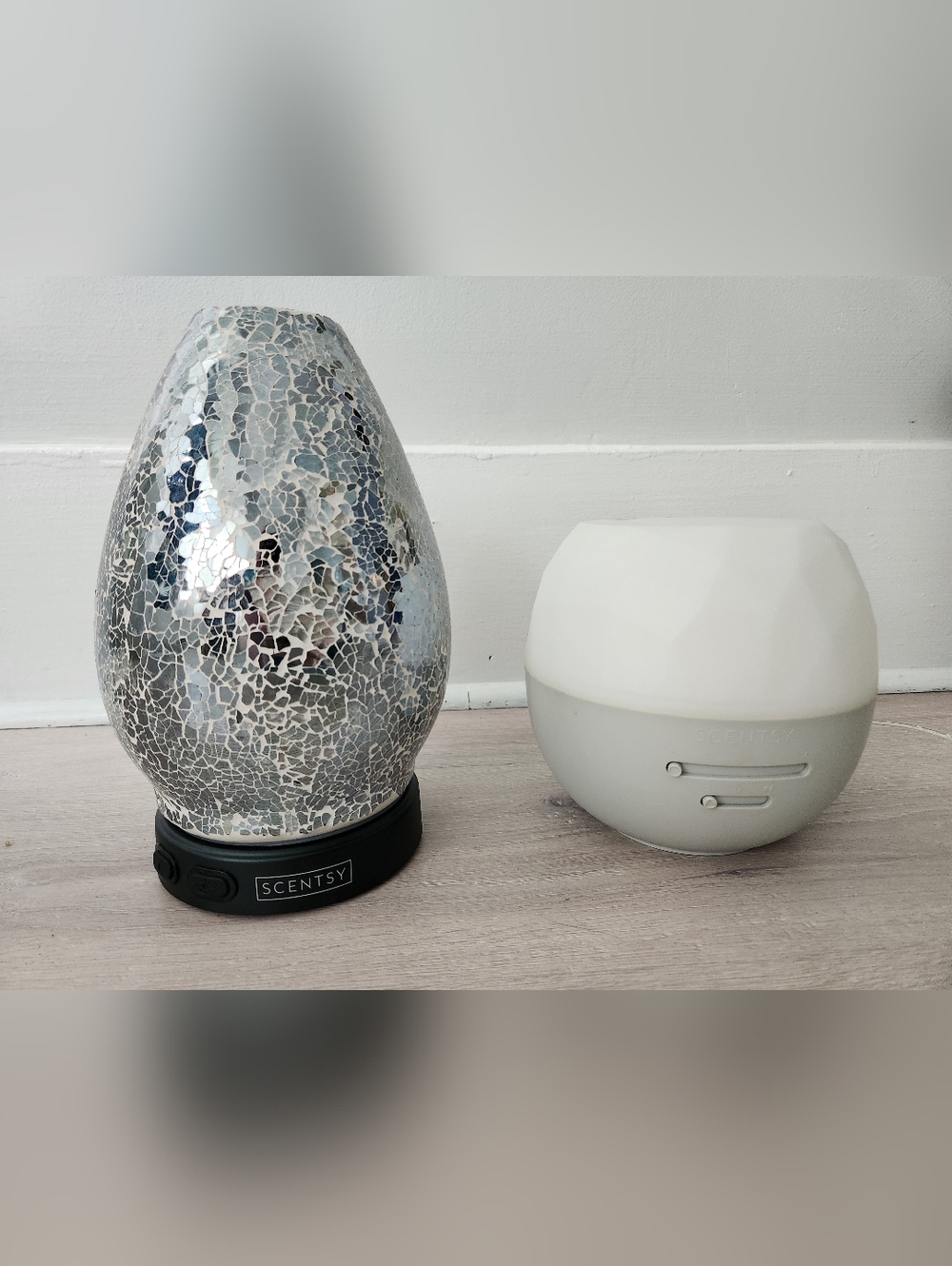 Set of 2 Scentsy Diffusers – Awaken (New) & Jeweled (Used) Bundle
